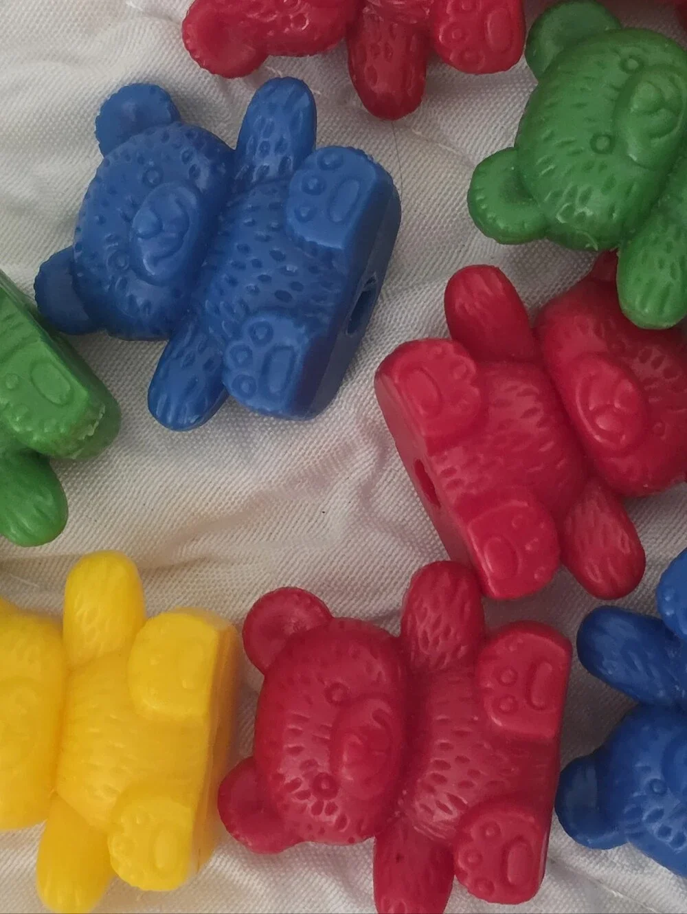 Colorful Plastic Teddy Counters - Picture 2 of 3